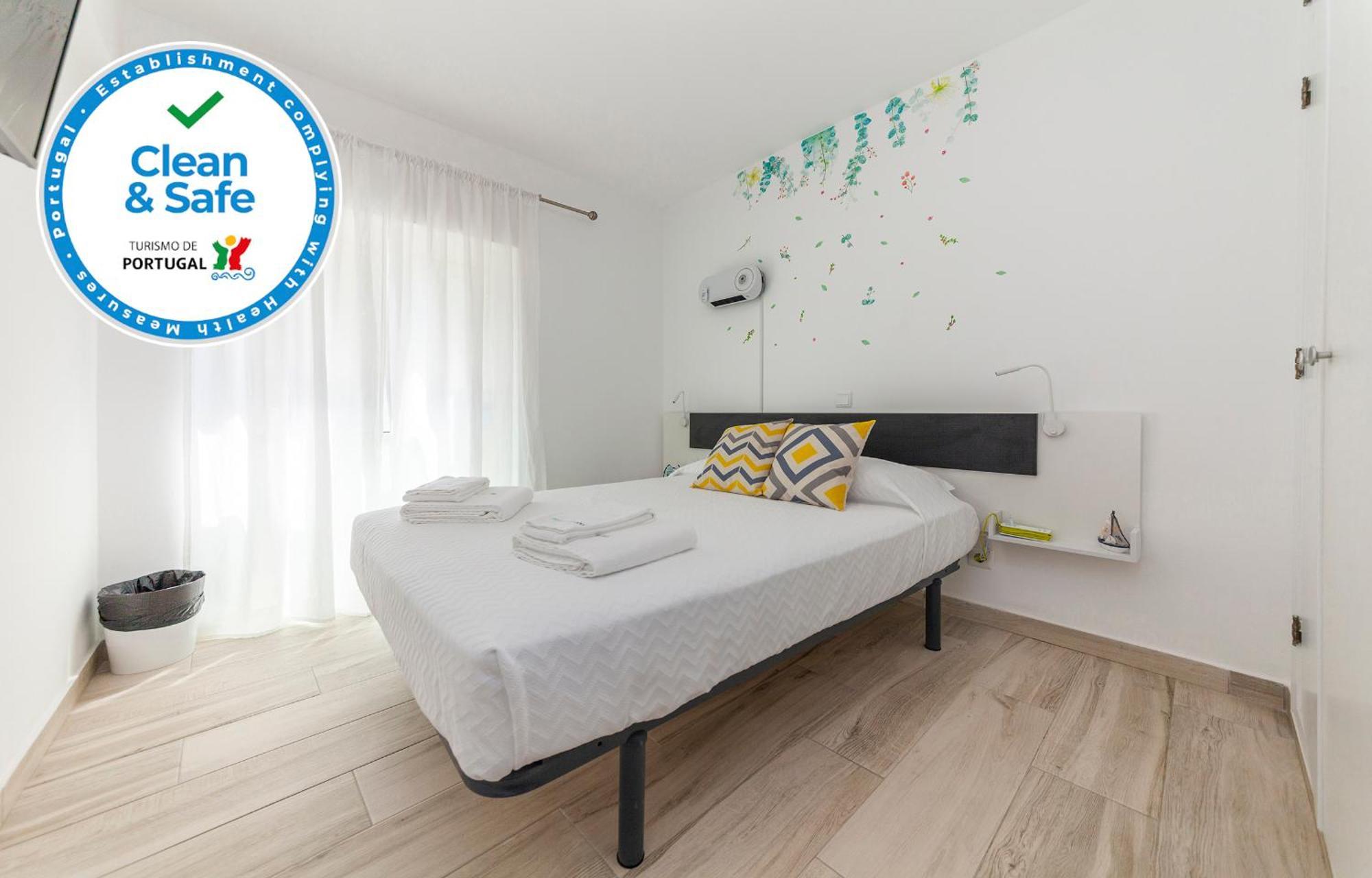M - Martin & Tomas Guesthouse Lagos Bilik gambar